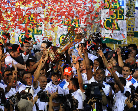¡Olimpia bicampeón!