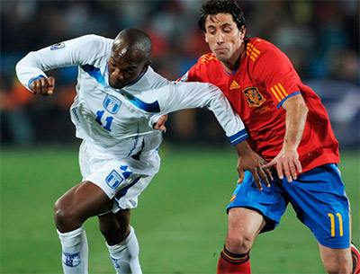 David Suazo realizará partido de despedida