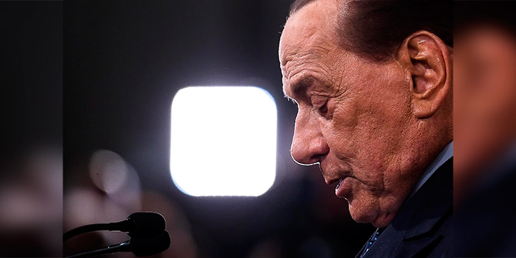 Berlusconi presenta mejoría de su neumonía bilateral por el coronavirus