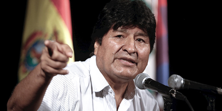 Evo es inhabilitado a ser candidato a senador en Bolivia