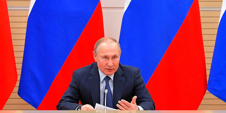 Putin anuncia el registro de una segunda vacuna contra la COVID-19