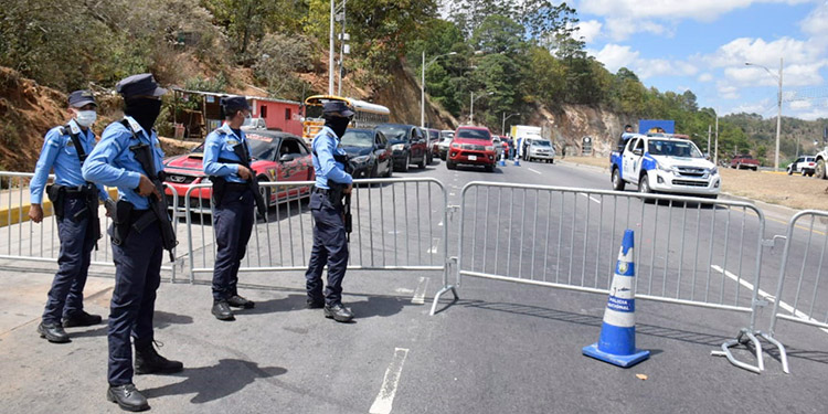 Cierran entradas y salidas en la capital