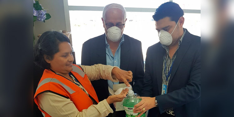 Integrado Comité de Emergencia COVID-19 en Aeronáutica Civil