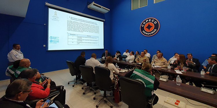 ecomiendan al gobierno abrir verdaderos para discutir crisis por COVID-19