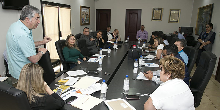 Alcaldía capitalina define estrategia contra el COVID-19
