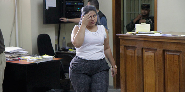 Condenan a la “contadora” de “El Porky” por asociación ilícita