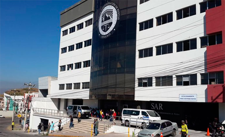 Prorrogan pago del ISR hasta el 31 de agosto