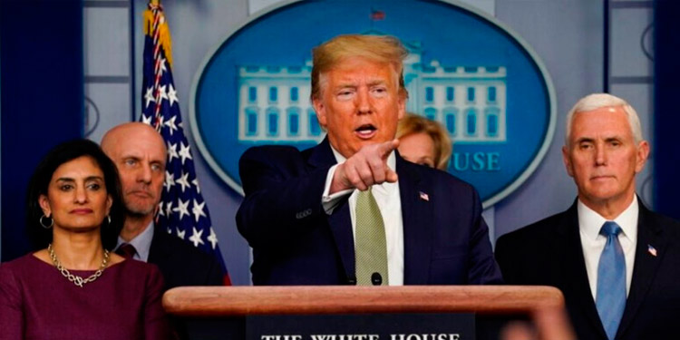 Trump insta a los estadounidenses a "salir" a pesar de la covid-19 (Video)