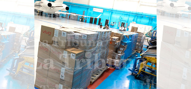En avión presidencial transportarán equipo biomédico adquirido en Nueva York 