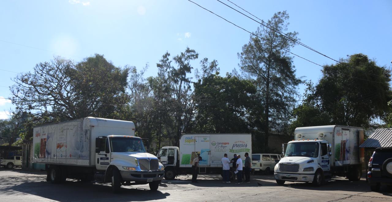Banasupro manda a estas cuatro rutas las unidades móviles para abastecer de alimentos a la población
