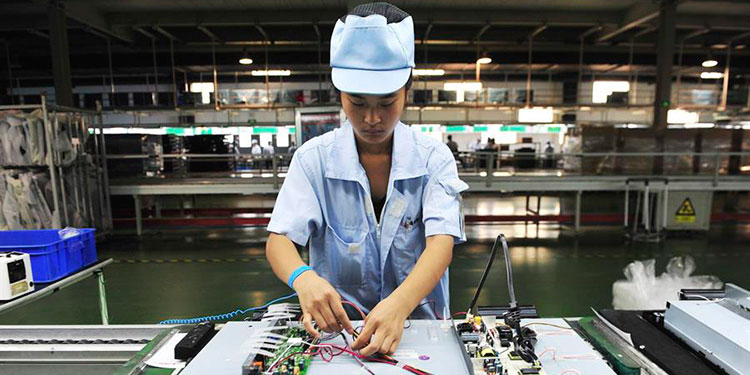 China recupera cierta actividad económica pero la normalidad aún queda lejos