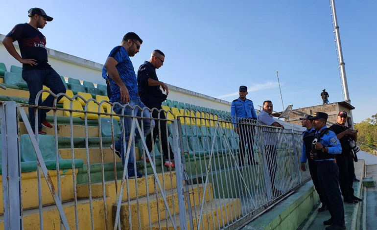 Liga Nacional lamenta que un equipo incumplió con medidas de prevención