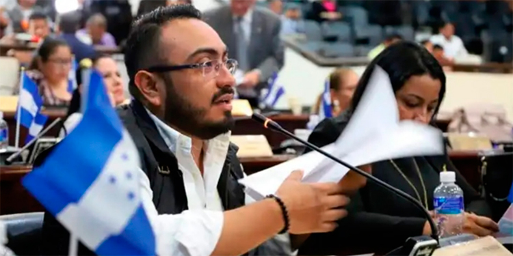 Proponen cero cobro de Internet, telefonía y servicios básicos