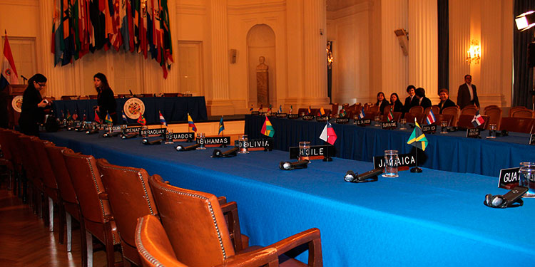 Bahamas renuncia a ser sede de la asamblea general de la OEA por coronavirus