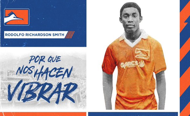 Correcaminos recuerda a Richardson Smith