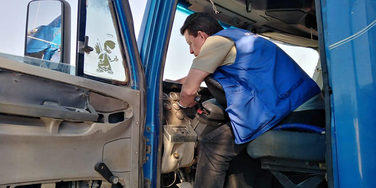 Colocan etiquetas electrónicas para controlar transporte de carga