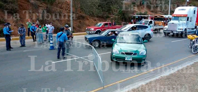 Honduras amplía a cuatro regiones toque de queda absoluto tras nuevo caso COVID-19