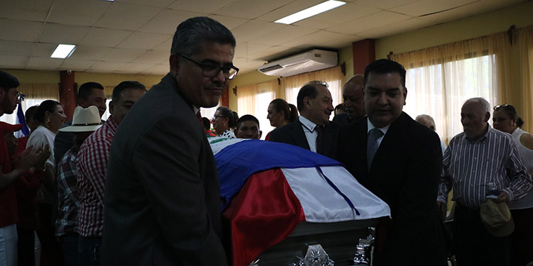 Sentido último adiós al exalcalde de Siguatepeque, Guillermo Martínez Suazo