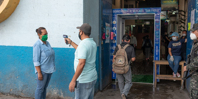 Conozca los sitios de menor y mayor riesgo de contagiarse con Covid