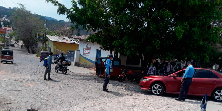 Policía Nacional satura el sur de Francisco Morazan para prevenir un contagio del Coronavirus