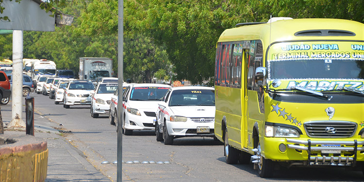Transportistas anuncian protesta