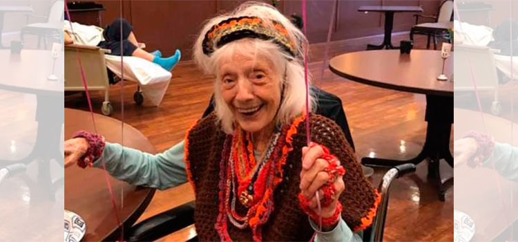 Mujer de 101 años de N.York sobrevive a gripe española, cáncer y ahora COVID-19