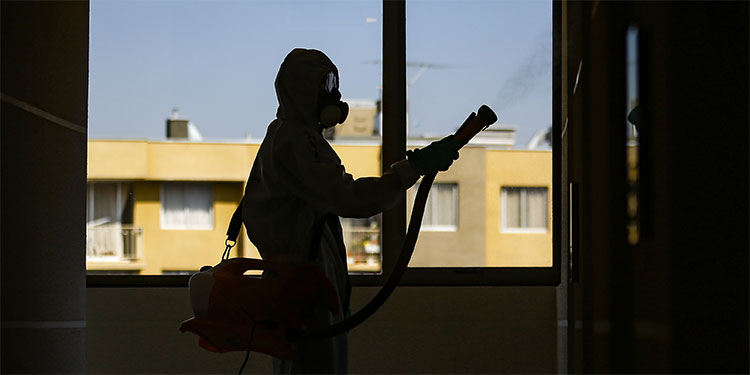 La COVID-19 es 10 veces más mortífera que el H1N1, dijo la OMS