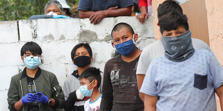 Ministro ecuatoriano Salud advierte que ningún país superará solo la pandemia