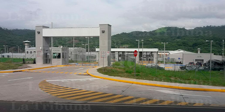 Reportan en ‘El Pozo I’ la muerte del primer reo en Honduras por COVID-19 (Vídeo)
