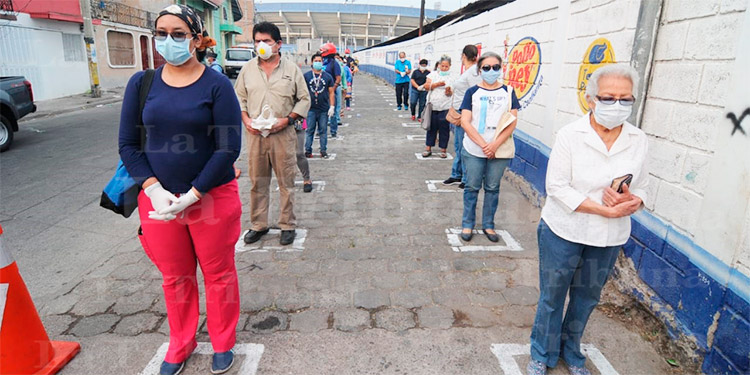 Infectólogo hondureño cataloga como positiva la nueva medida de circulación en Honduras