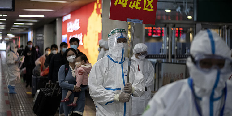 OMS descubre que el COVID-19 ya circulaba en Wuhan en diciembre, según CNN