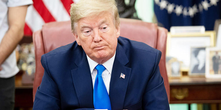 Trump niega haber sabido de recompensa contra tropas de EEUU