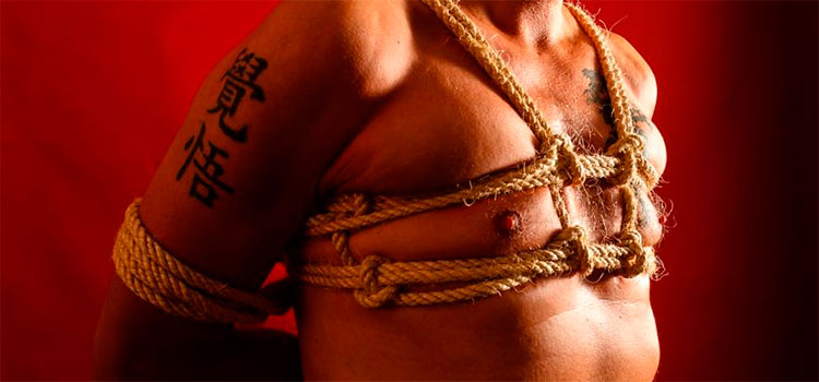 Shibari, la práctica erótica que emociona a muchos