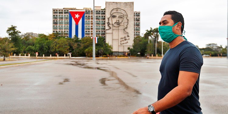 Muerte de joven negro supuestamente por disparos policiales conmociona a Cuba