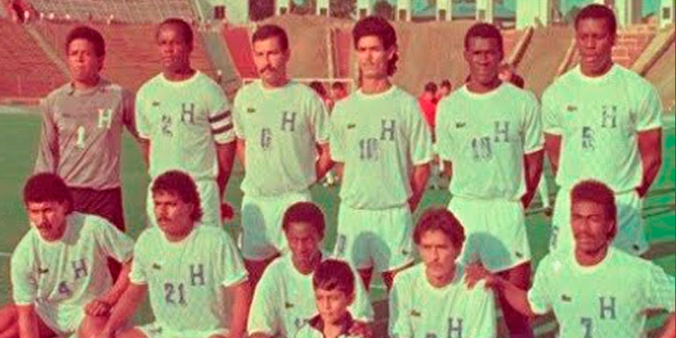 Honduras debutó en la primera Copa Oro hace 29 años goleando 4-2 a Canadá en el Coliseo de Los Ángeles. La gran figura del primer duelo fue Eduardo