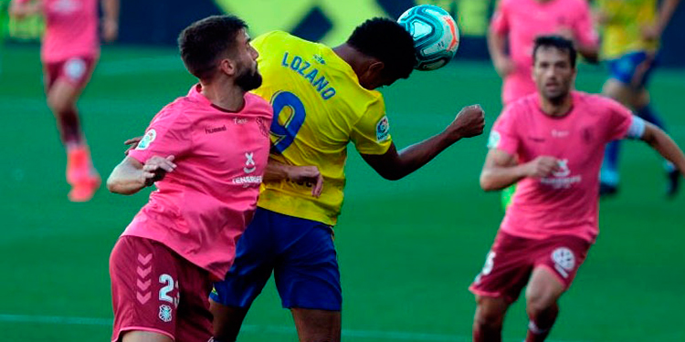 Cádiz y Lozano caen ante Tenerife