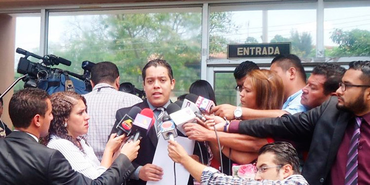 CNA denuncia a director de Invest-H de favorecer con contratos a empresas