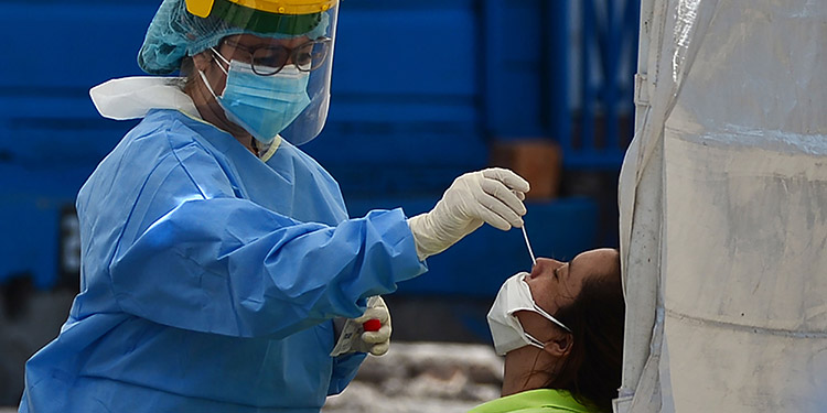 Fallecidos por Covid se acercan a los 300 recuperados suman 837
