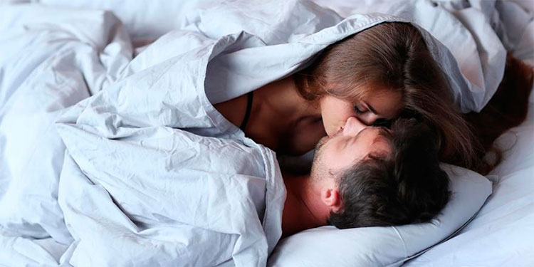 Humming, la técnica sexual que las parejas están involucrando en la intimidad