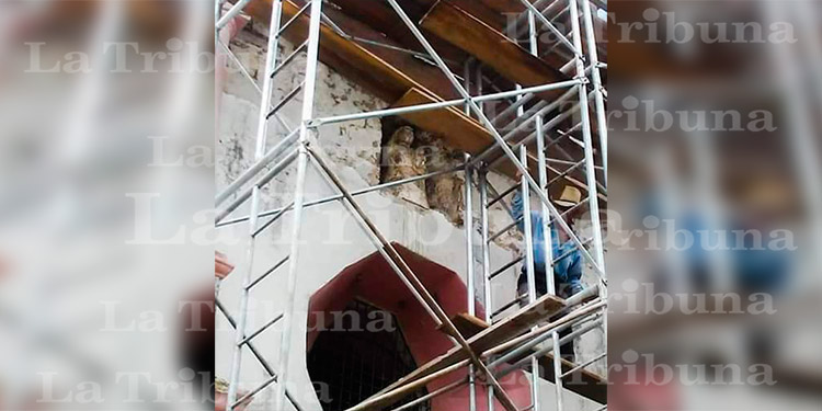 Descubren otra imagen religiosa oculta en antigua iglesia católica de Sensenti, Ocotepeque