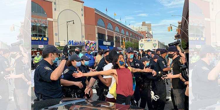 Fiscal de Nueva York se niega a procesar a manifestantes por delitos de bajo impacto