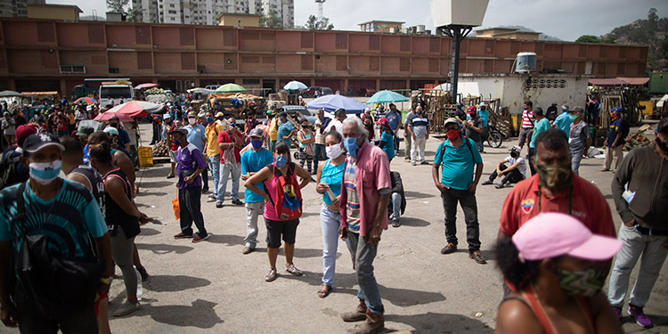 Mercados contribuyen a contagios de coronavirus