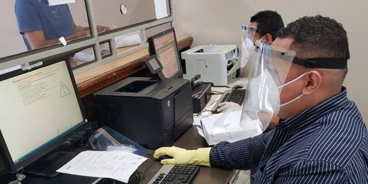 Por orden de identidad reabre RNP en oficinas municipales
