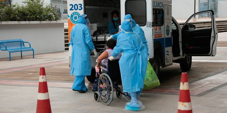 Mañana trasladan a 20 nuevos pacientes de COVID-19 a clínica del Polideportivo 