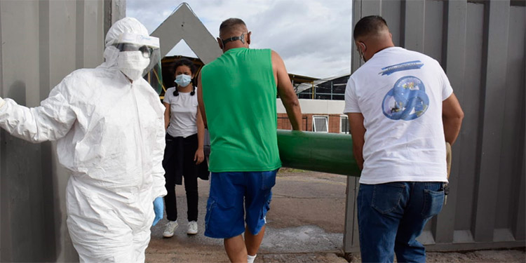 Abarrotado de pacientes se mantiene el triaje del Infop