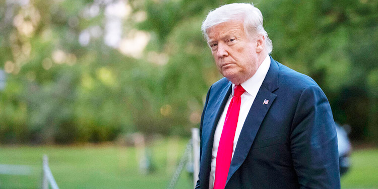 Hermano de Trump pide frenar publicación de libro de sobrina