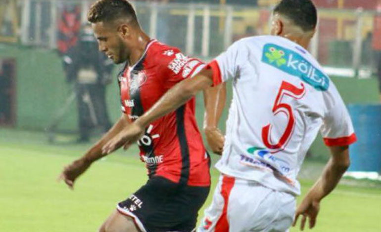 Duro revés para Alajuelense y Alex López en la final de ida de Costa Rica