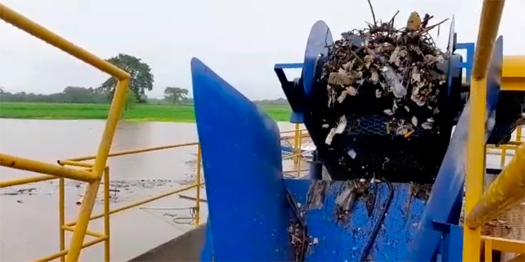 Biobarda para retención de basura del Río Motagua funciona con normalidad