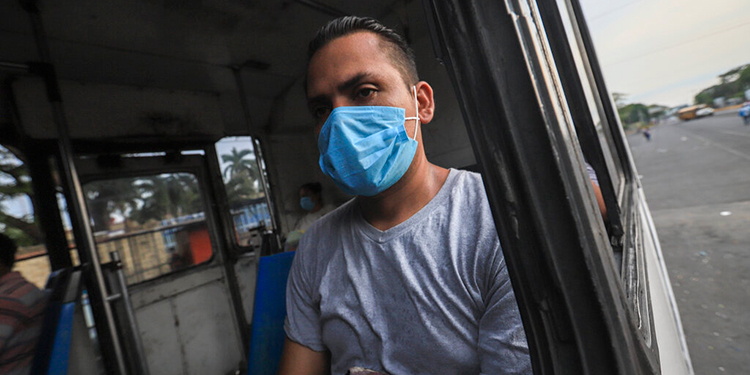 Pandemia se acelera en una Centroamérica que apresta su reapertura económica