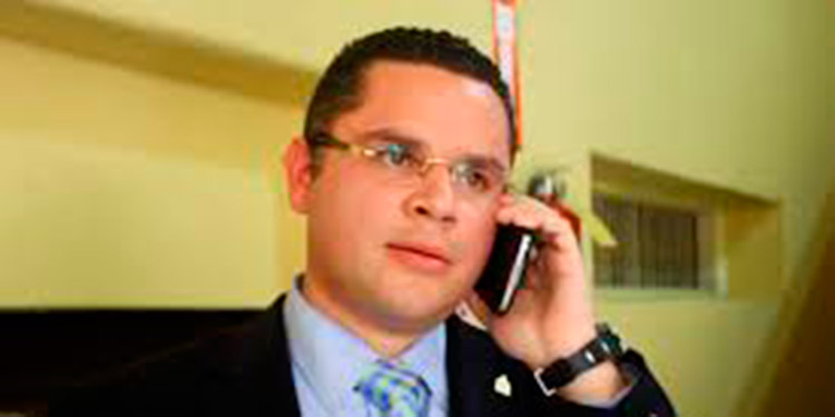 Jefe de bancada del PN: Lo actuado por diputados que se autoconvocaron es ilegal